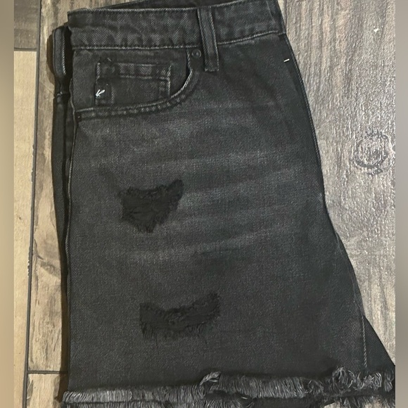 BNWOT KanCan distressed black shorts - Picture 5 of 5